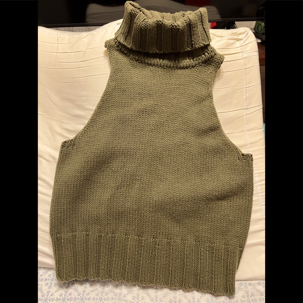JLO Vintage Women’s Crop Sleeveless Turtleneck Sweater Size XL